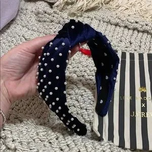Lele Sadoughi x J. Crew Velvet Pearl Headband Lele Sadoughi x J.Crew Pearl Navy Velvet Headband | eBay main image 4